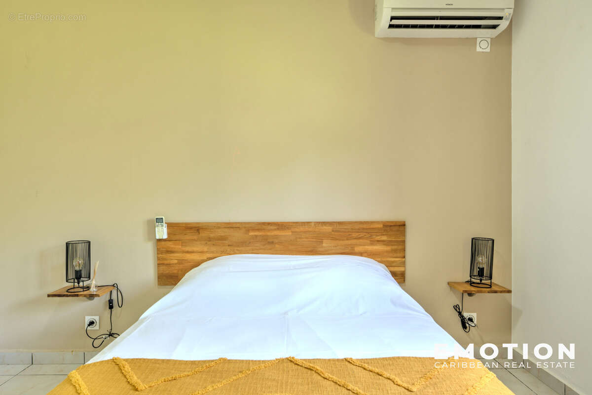 Maison à SAINTE-ROSE