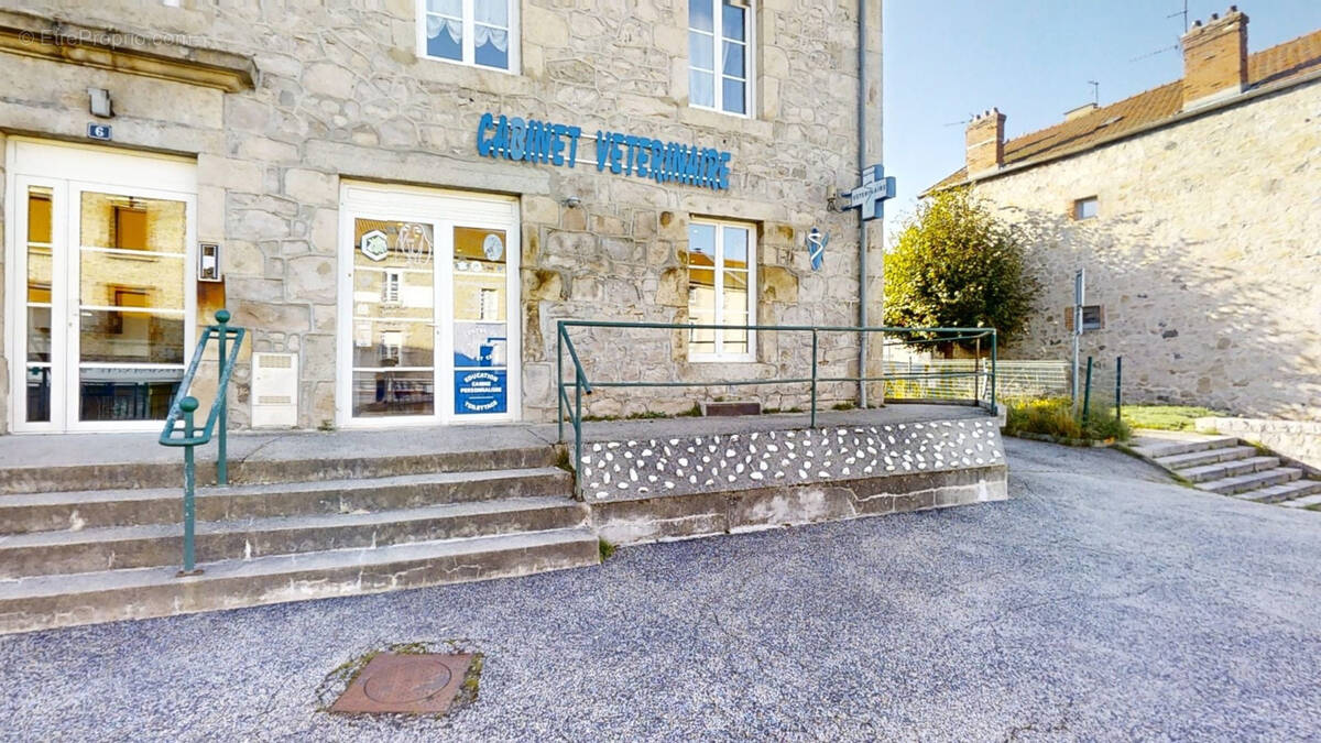 Commerce à DUNIERES