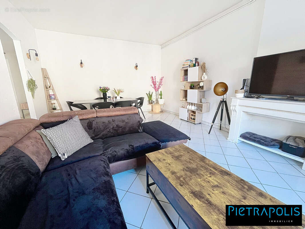 Appartement à CORCELLES-EN-BEAUJOLAIS