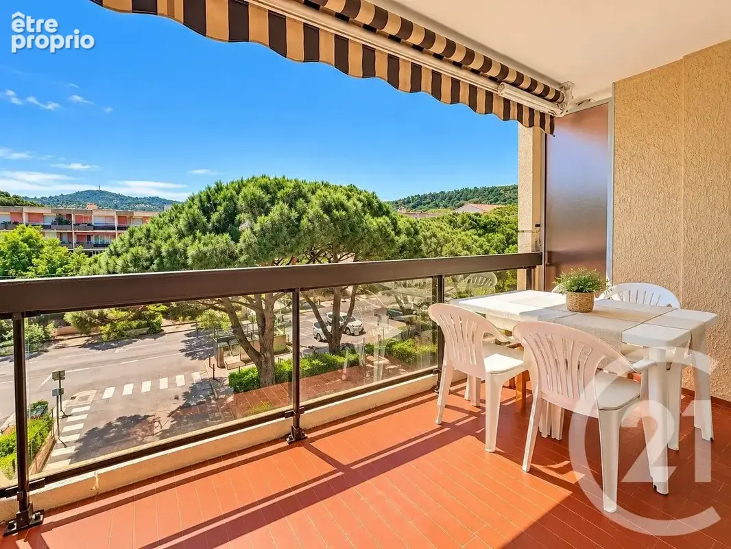 Photo Appartement à Bormes-Les-Mimosas au prix de 250 000€
