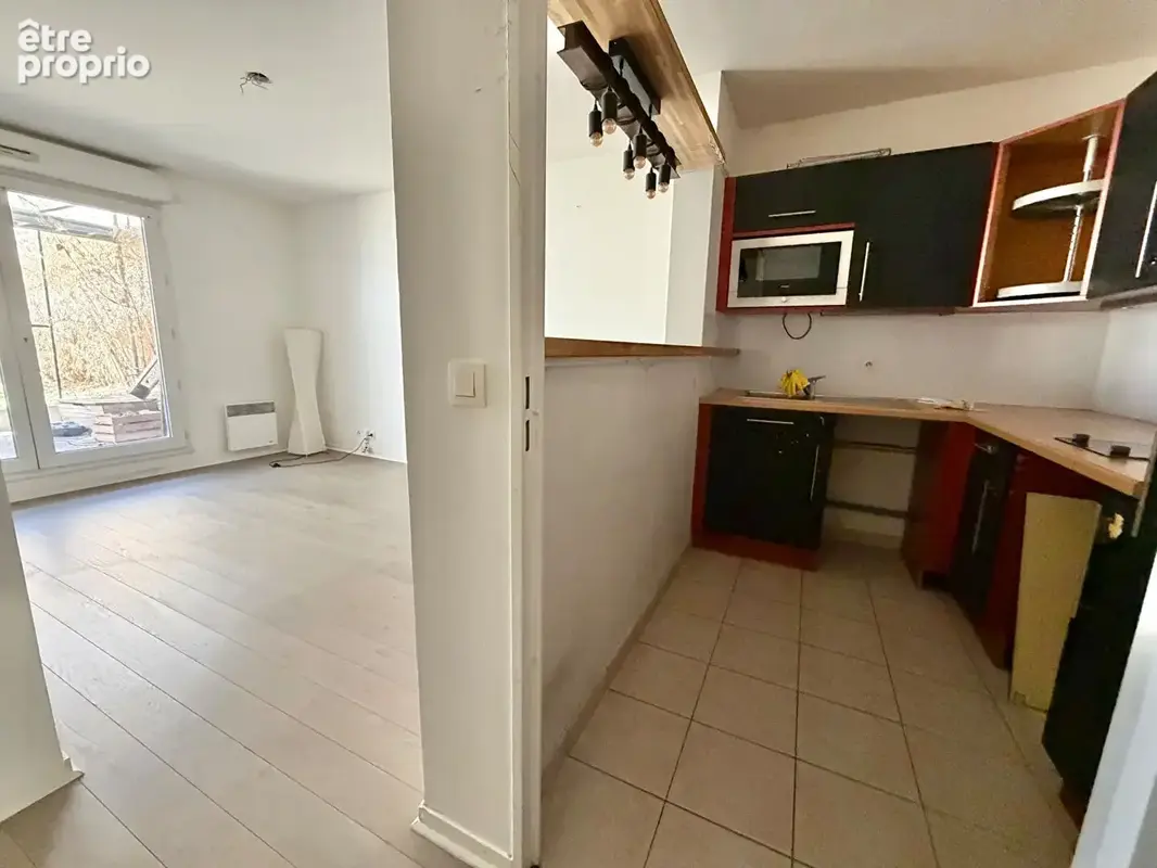 F2 de 39 m² + 34 m² de jardin/terrasse Rer D & B - photo 3