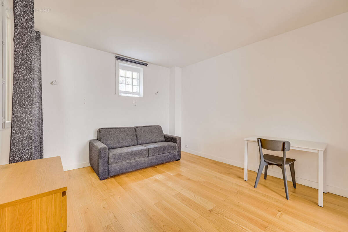 Appartement Paris 1 pièce(s) 24 m2 - photo 3