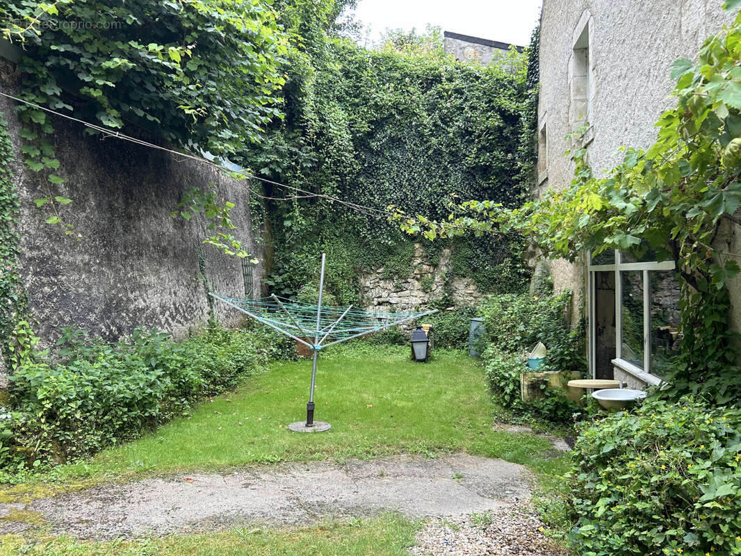 VENTE A TERME - Maison 4 pièces à Le Blanc - photo 13