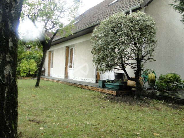 Maison à LE BLANC-MESNIL
