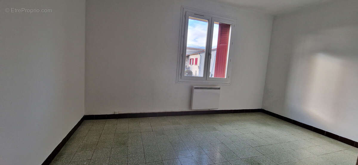 Maison à SAINT-MARTIN-DE-VALGALGUES