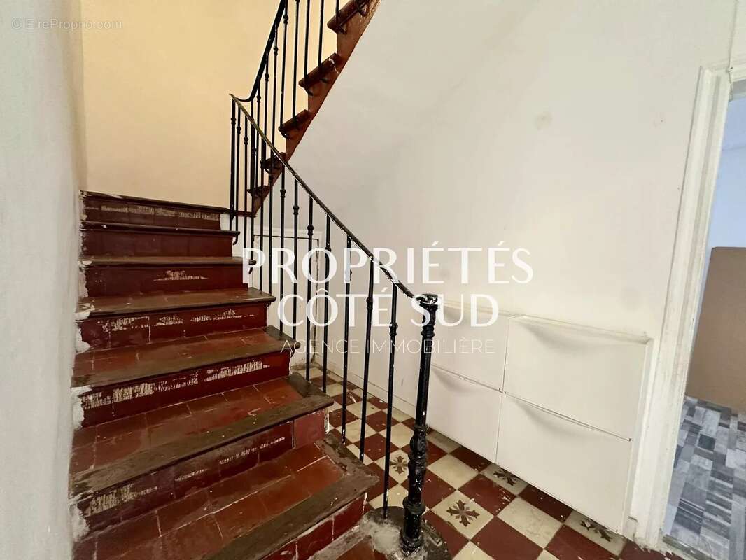 Maison à ROQUEMAURE