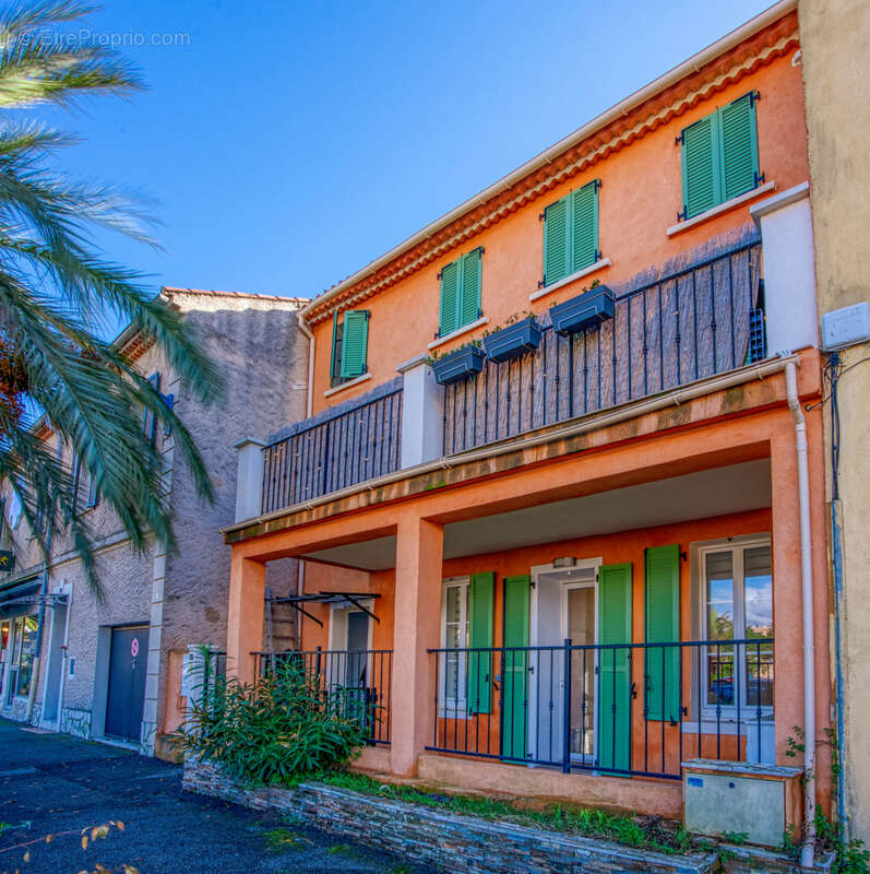 Maison à SAINT-MANDRIER-SUR-MER
