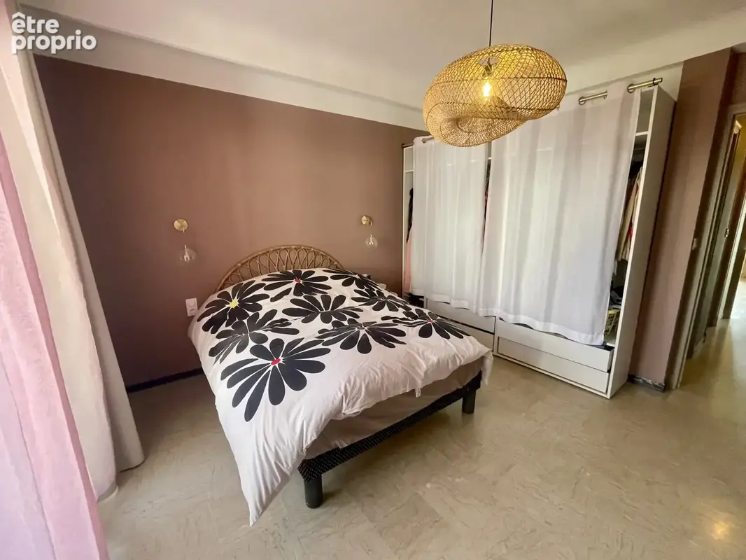 Appartement F3 La Lunette 81 m2 avec balcons, parking et cave - photo 11