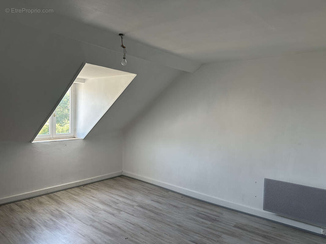 Maison à TROIS-VEVRES