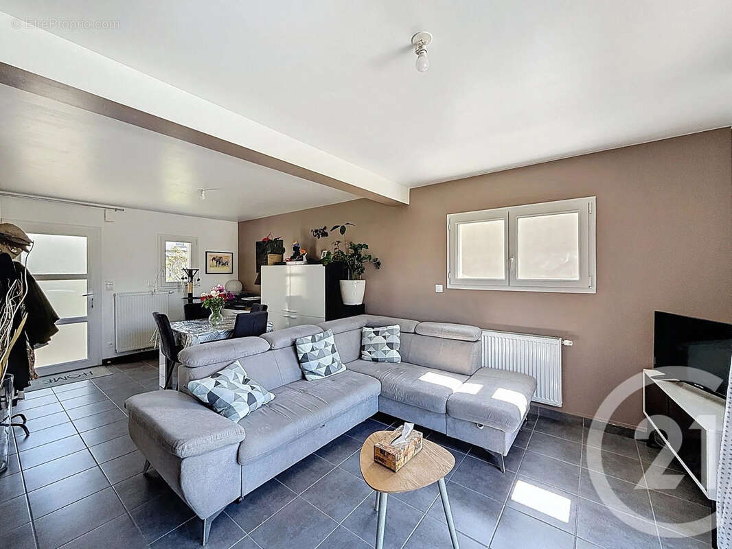 Maison 72 m² à Lannion  - photo 3