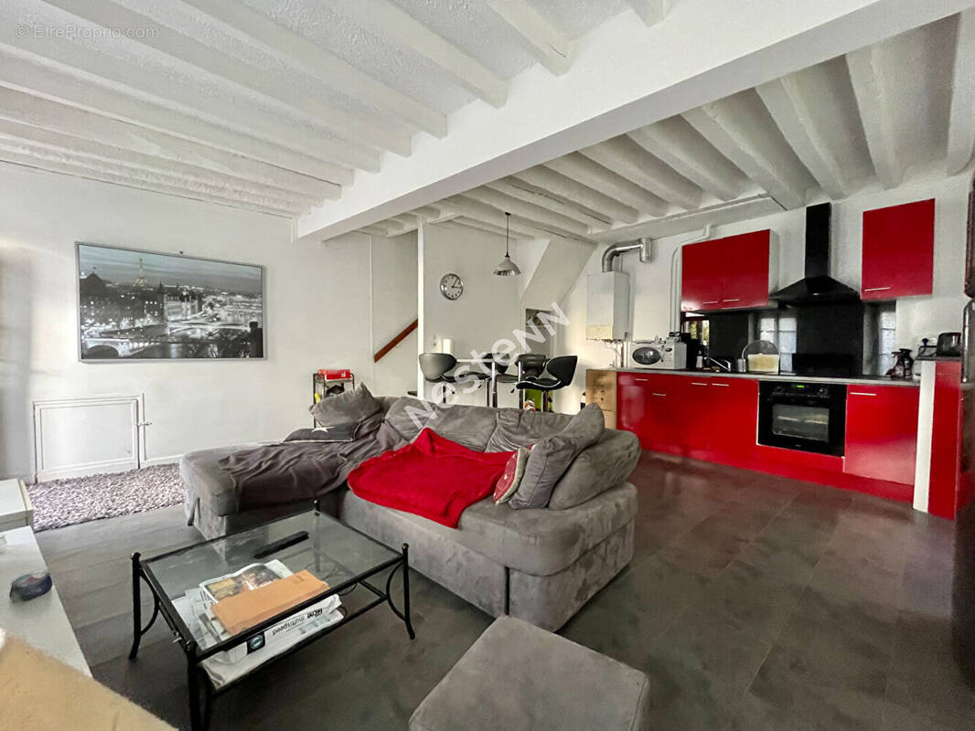 Maison à SAINT-MARTIN-DU-TERTRE