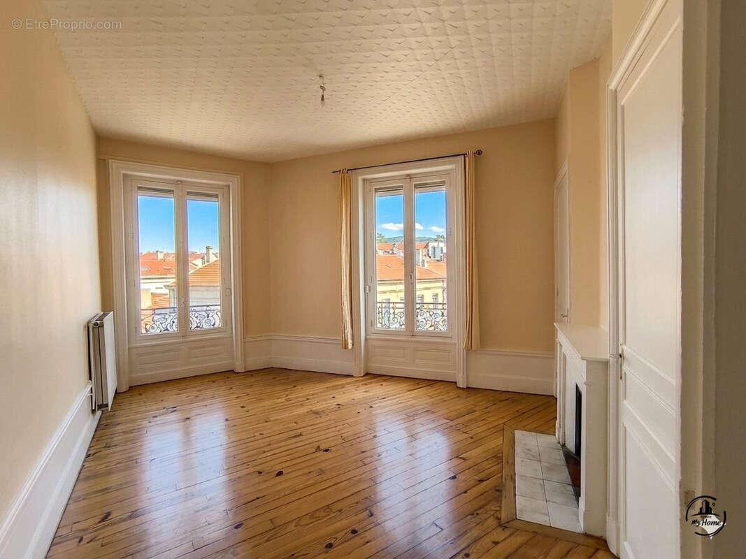 Appartement à FIRMINY