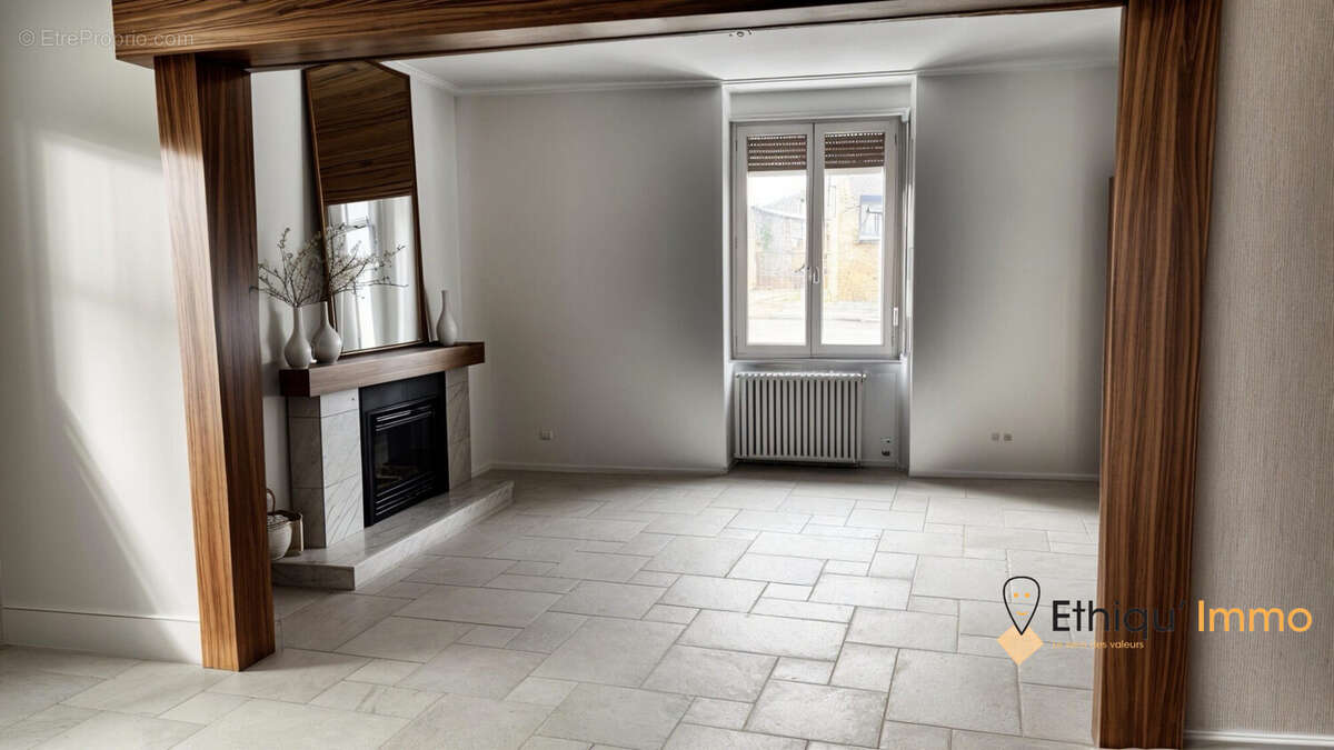 Maison à VILLE-SUR-TERRE