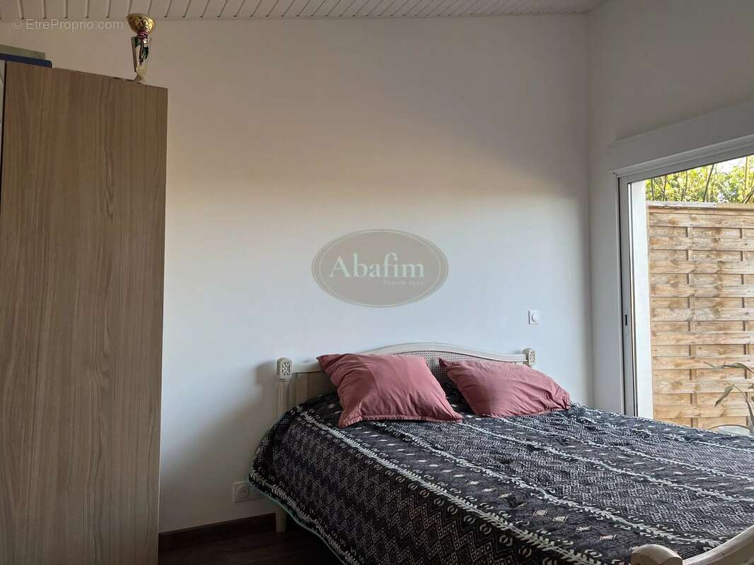 Maison à SAINT-PALAIS