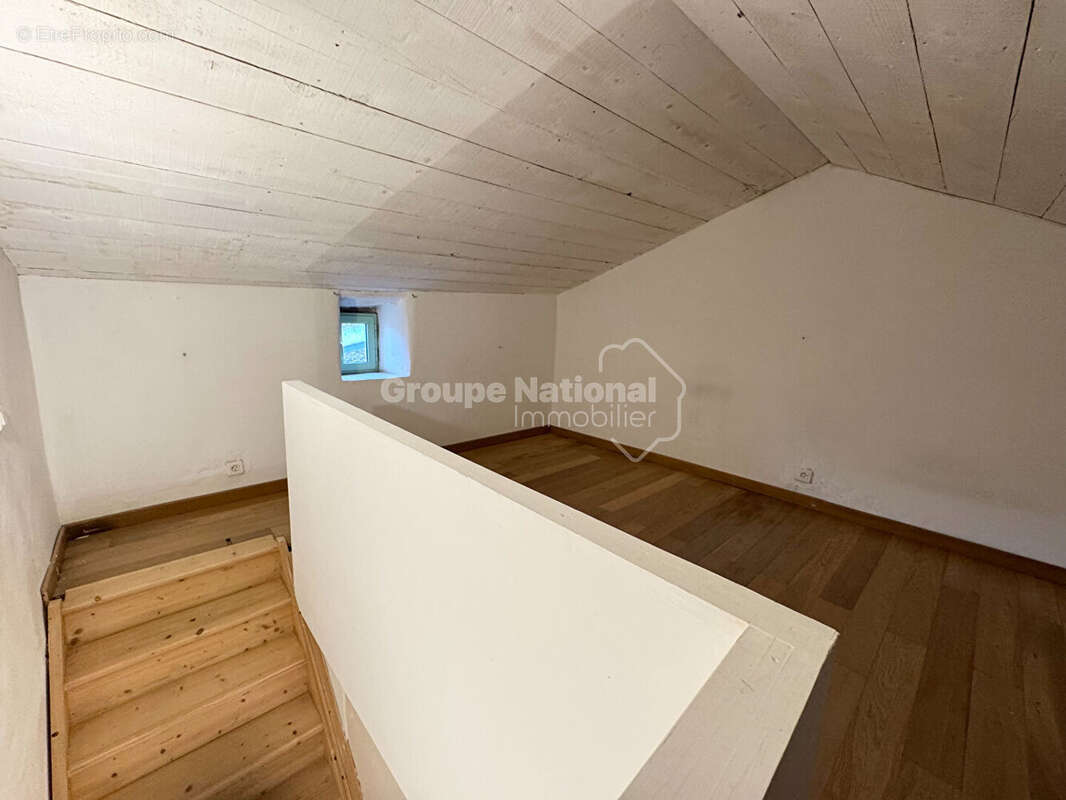 Maison à GOUDARGUES