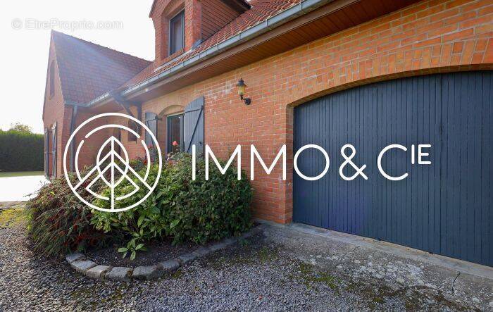 Maison à PREMESQUES