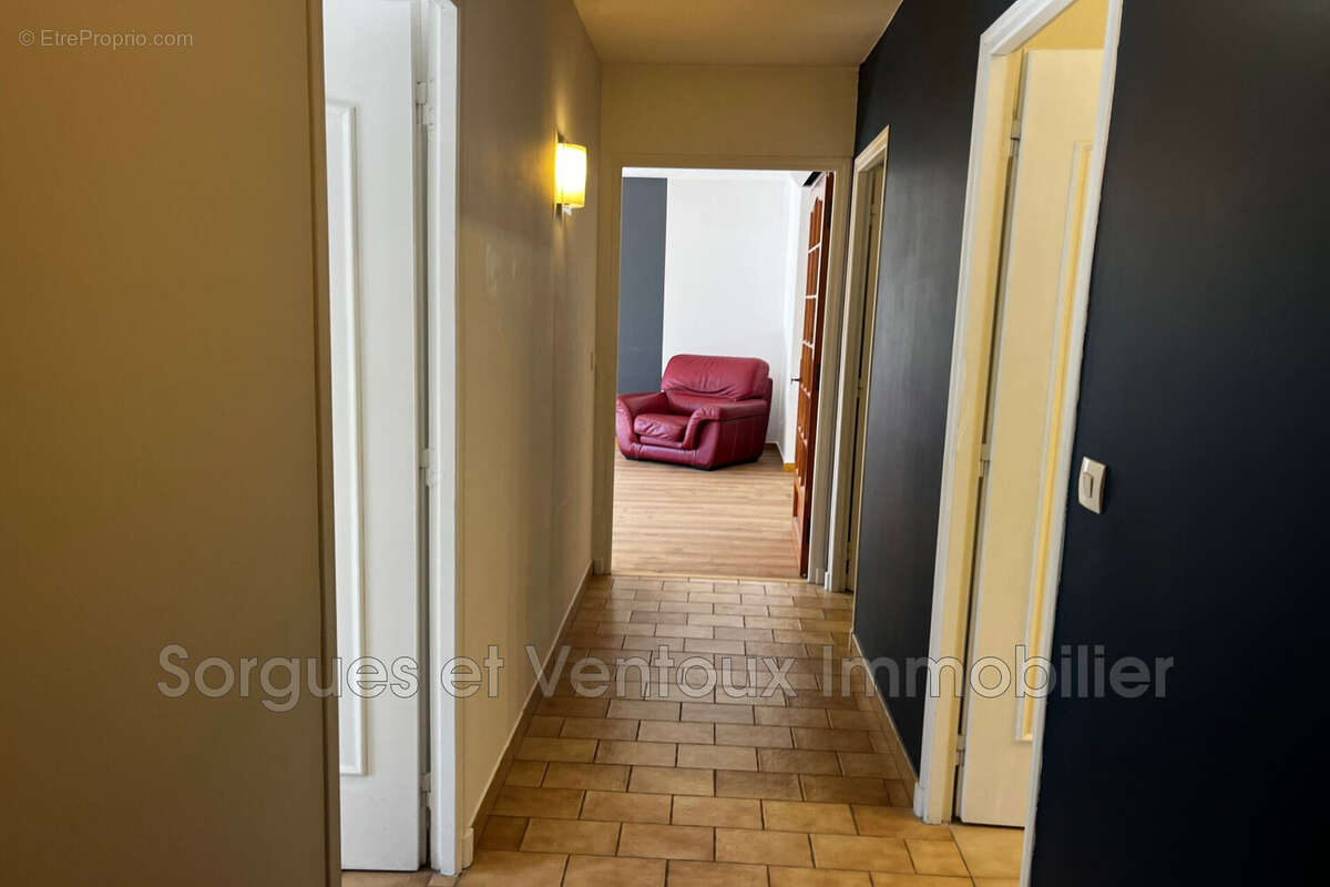 Appartement à L'ISLE-SUR-LA-SORGUE