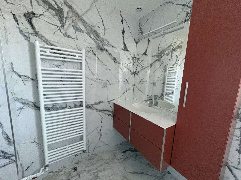 Appartement à SAVIGNY-SUR-ORGE