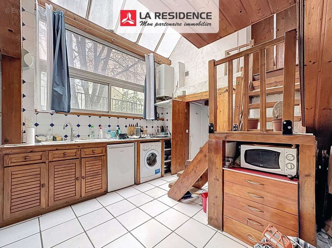 Appartement 60 m² à Paris-18e  - photo 3