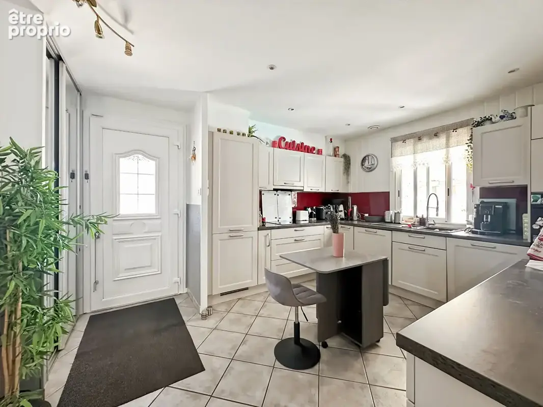 Maison 100m² à rognac - photo 5