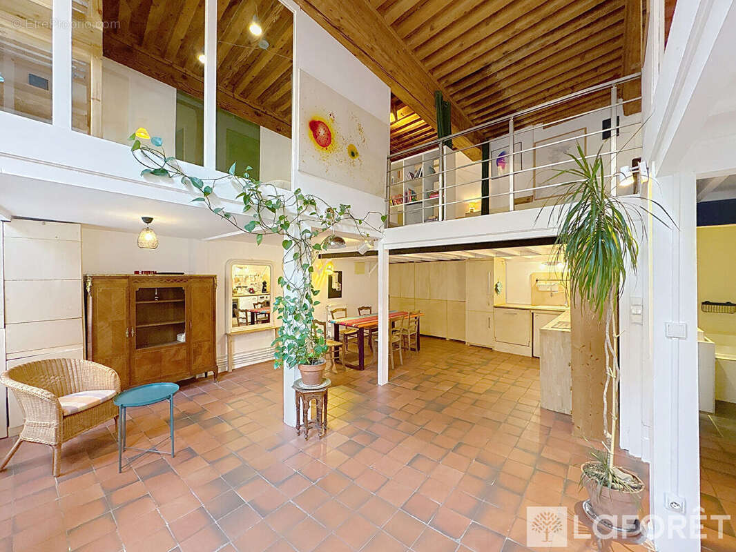 Appartement à LYON-4E