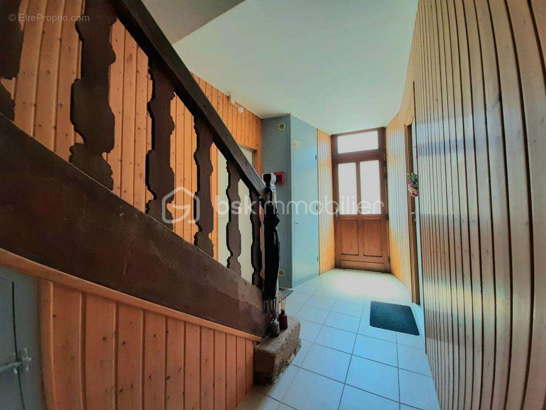 Appartement à SAINT-JUNIEN