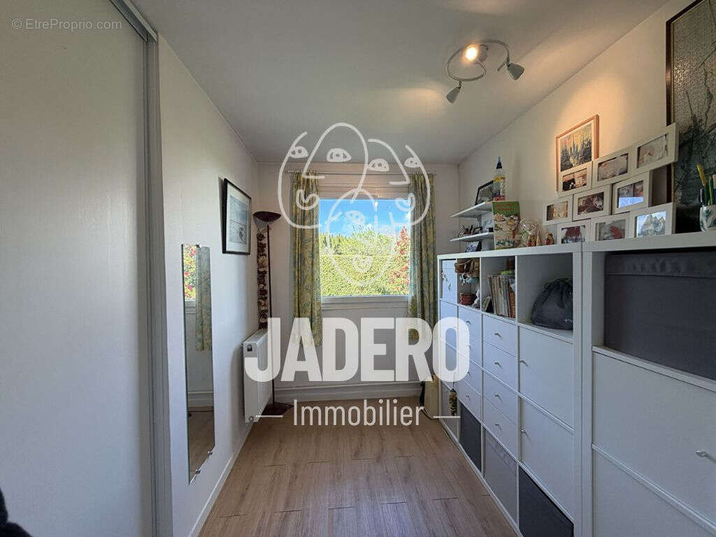 Maison à LE MESNIL-ESNARD