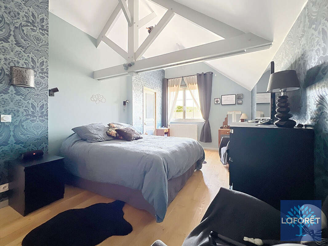 Maison  9 pièce(s) 210 m² - photo 14