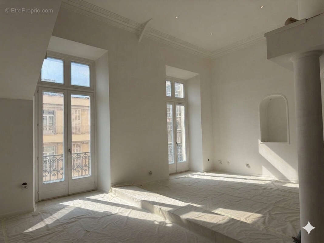 Appartement à MENTON