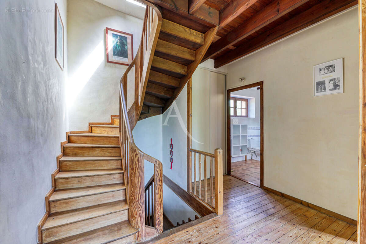 Maison à LES HERBIERS