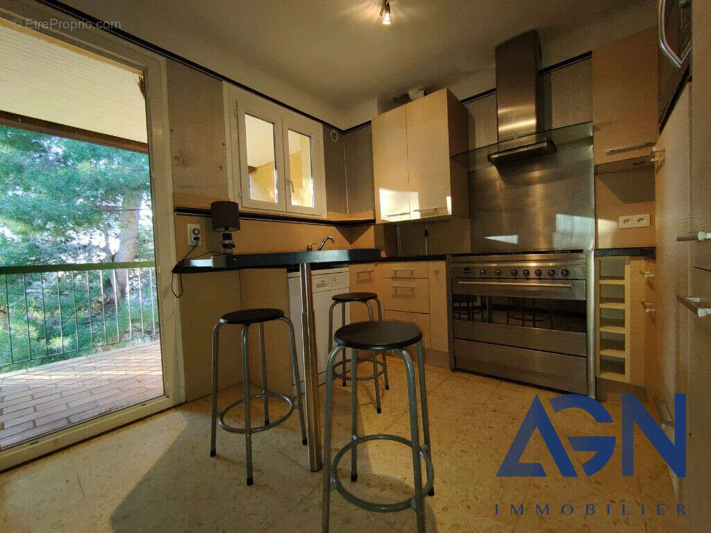 Appartement à VIAS