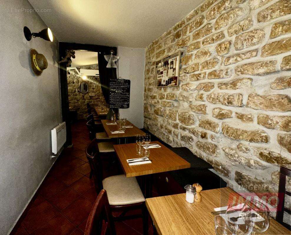 Commerce 60 m² à Paris-18e  - photo 7
