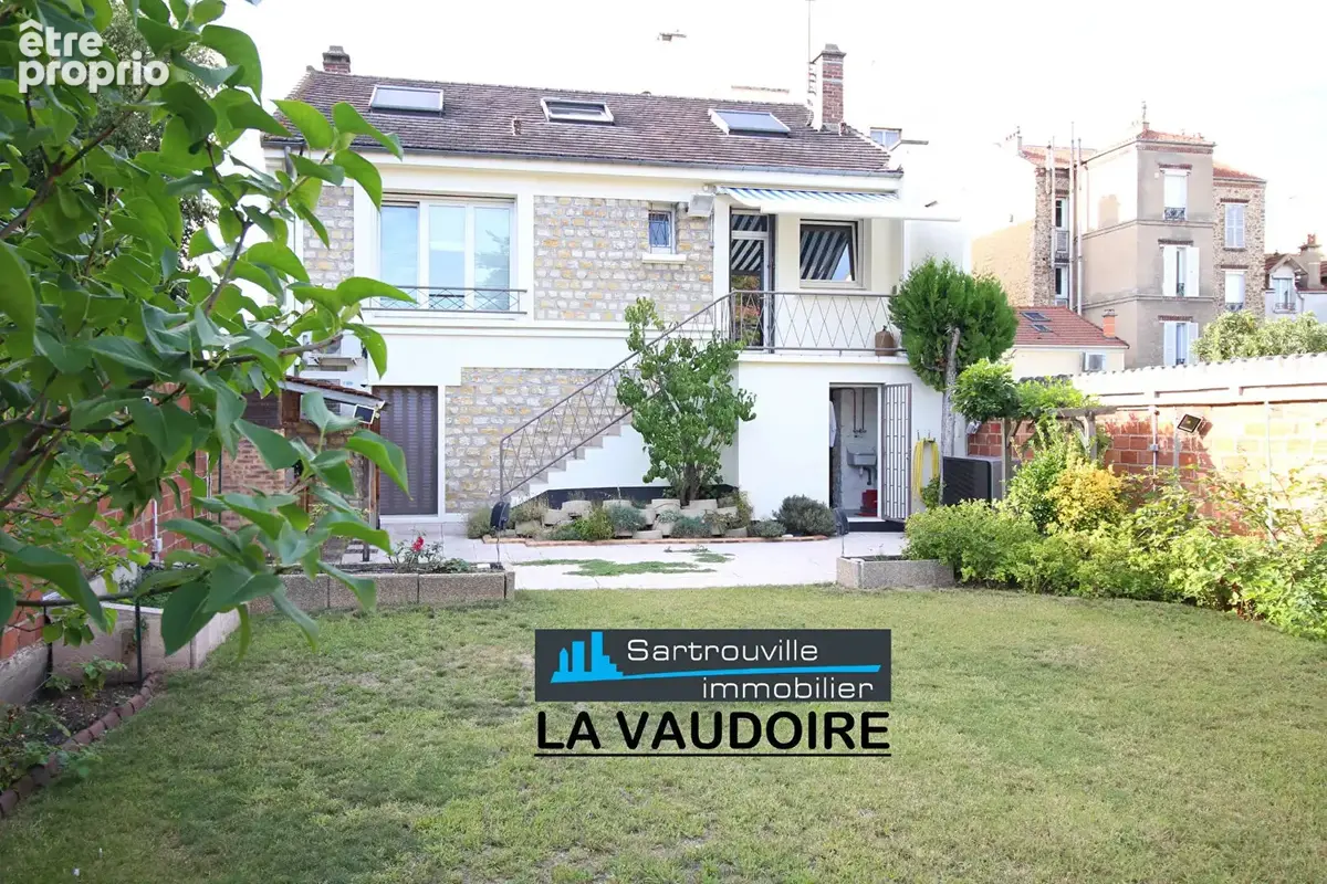 Maison à SARTROUVILLE