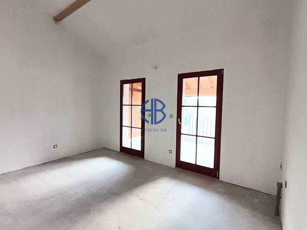 Appartement avec terrasse, belle vue, lumineux - photo 2