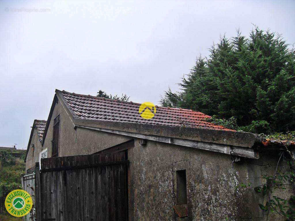 Maison à SAINT-LOUP-DES-CHAUMES