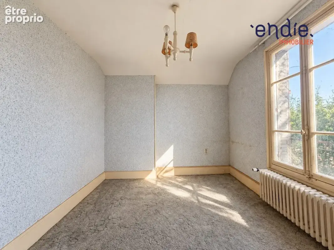 Maison 5 pièces 119 m² à vendre à La Ferte-Hauterive (03340) - photo 8