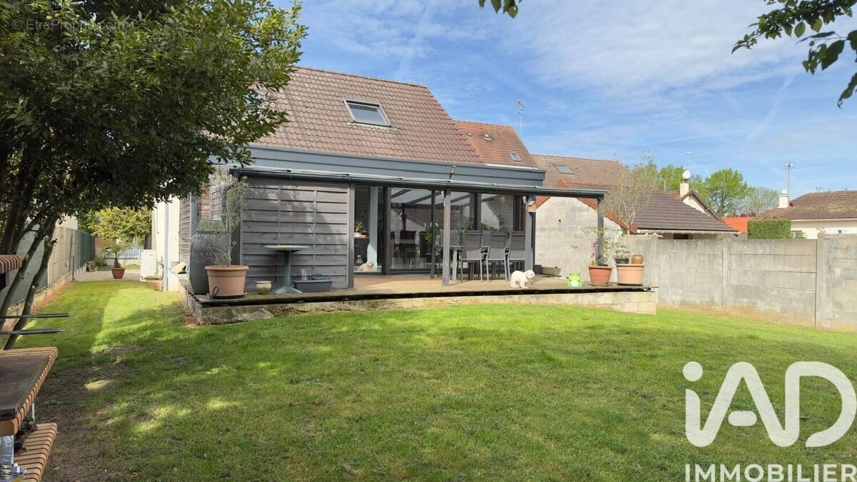 Photo 1 - Maison à SAINT-FARGEAU-PONTHIERRY