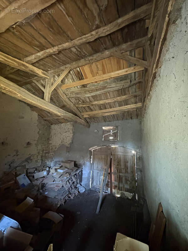 Maison à ISSERTEAUX