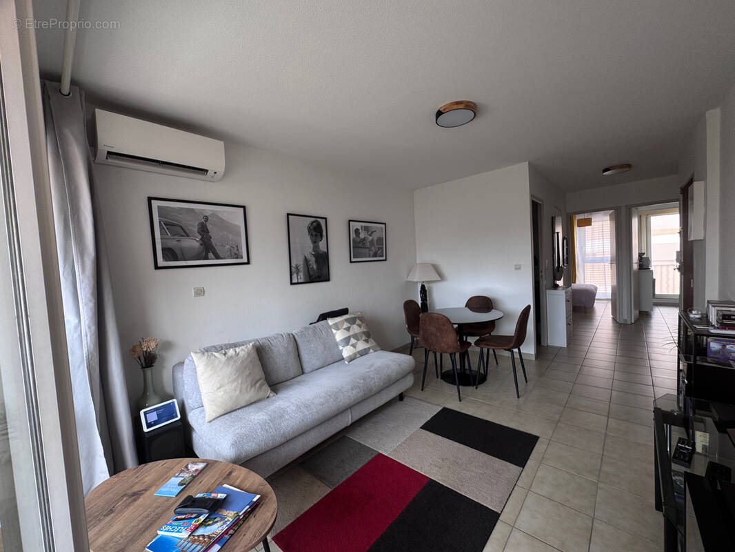 Appartement à SANARY-SUR-MER