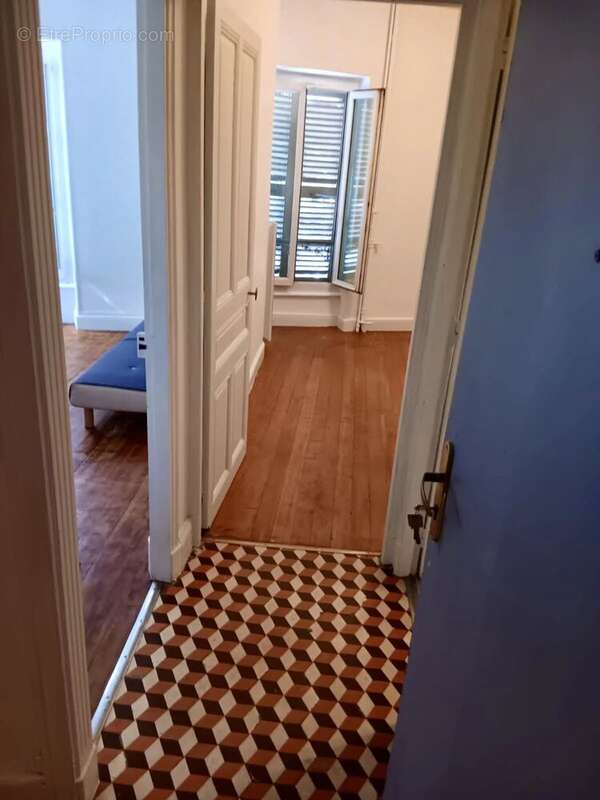 Appartement à MONTELIMAR