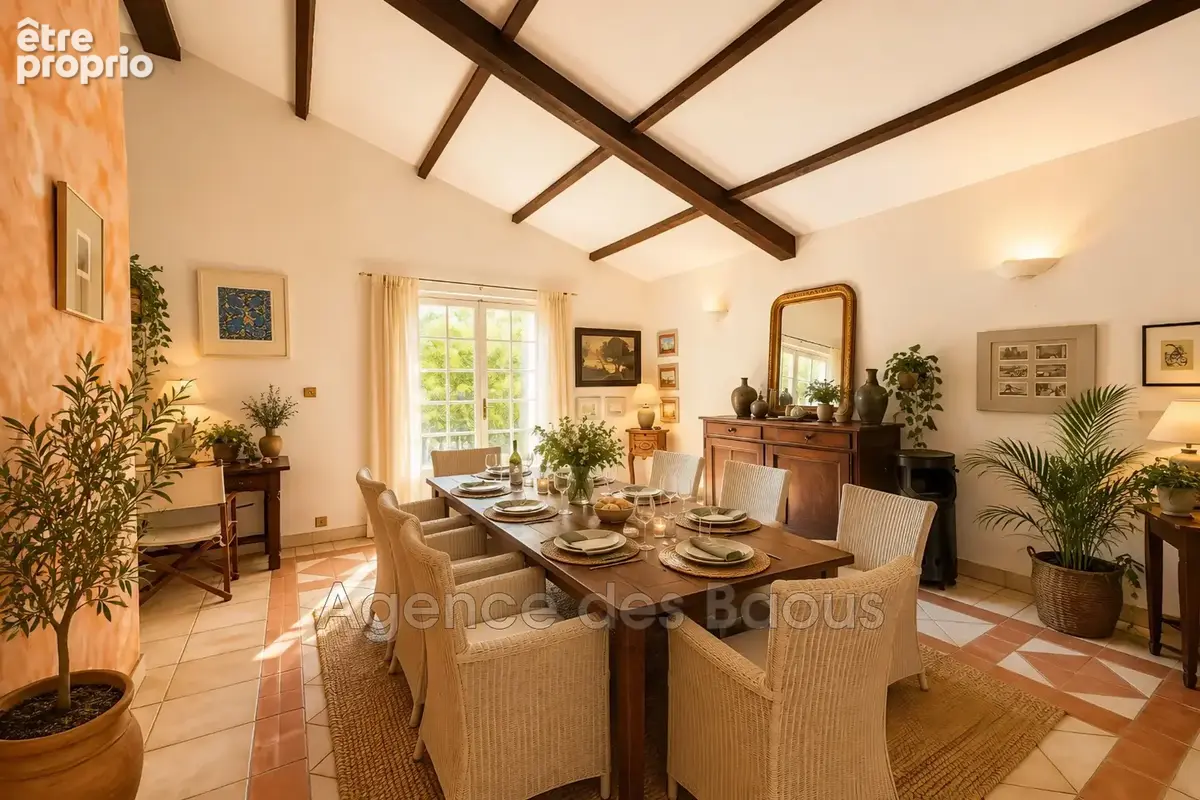 Maison 210 m² à Saint-Jeannet  - photo 2