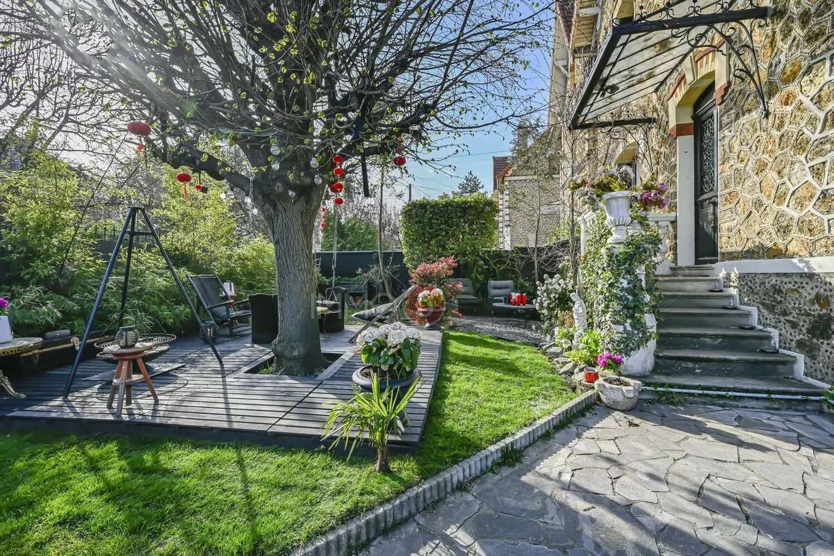 Maison à VILLEMOMBLE