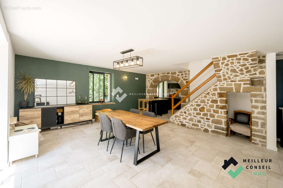 Maison 118 m² à Ploeuc-Sur-Lie  - photo 2