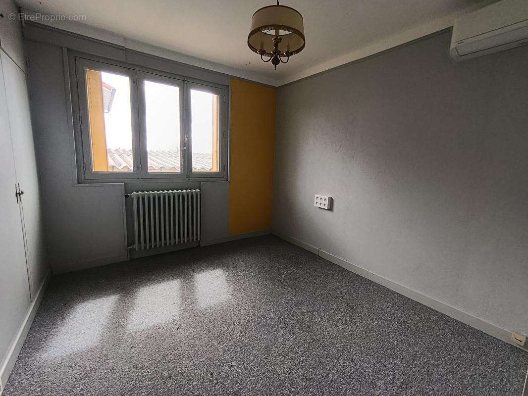 Proche toutes commodites, bel environnement - photo 9