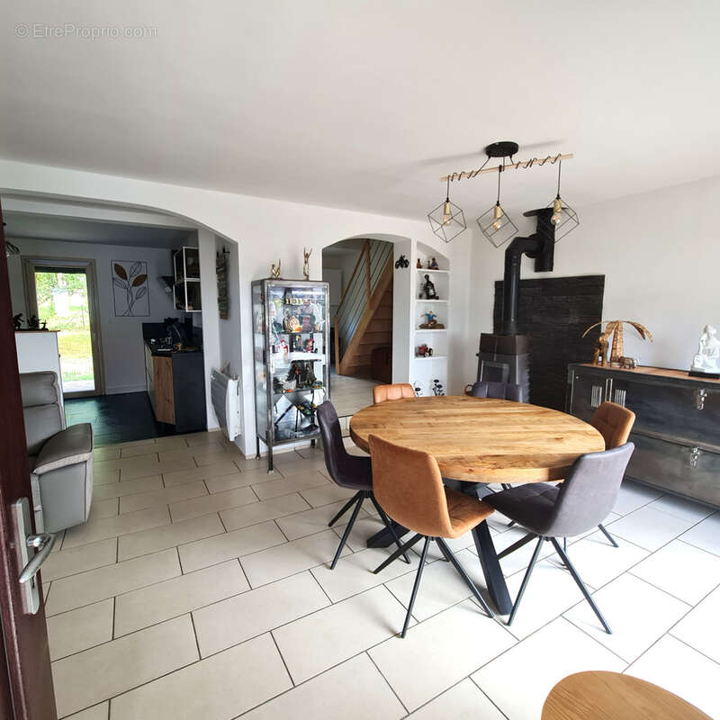 Maison à DIARVILLE