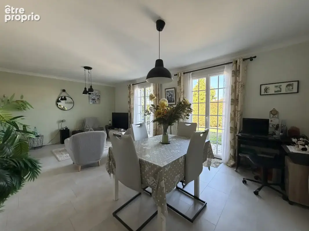 AIZENAY, pl-pied 3 chambres sur 605 m2 de terrain clos - photo 5