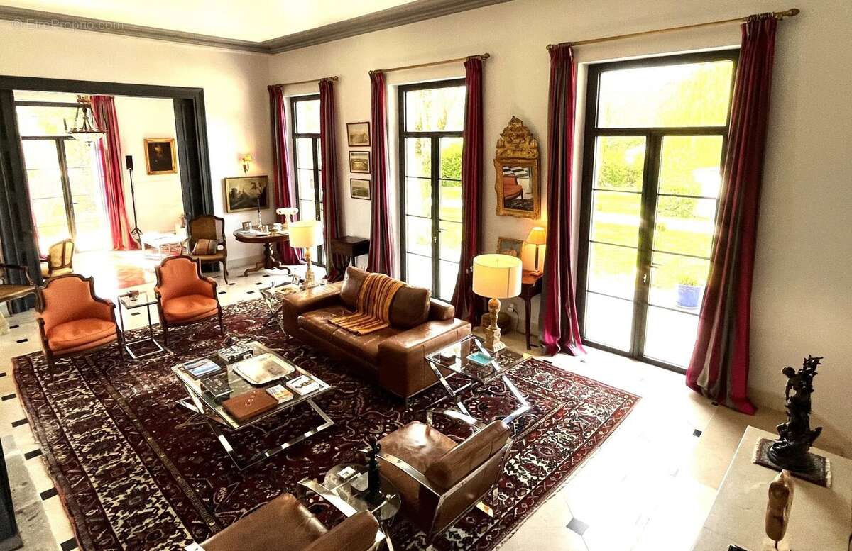 Maison à VOEUIL-ET-GIGET