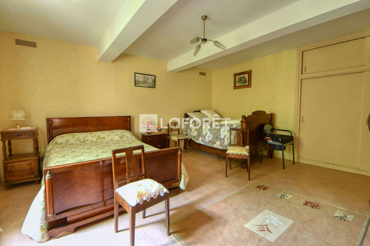 Maison à LISLE-SUR-TARN