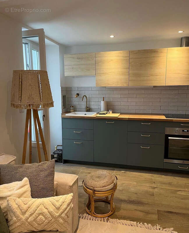 Appartement à MARSEILLE-5E
