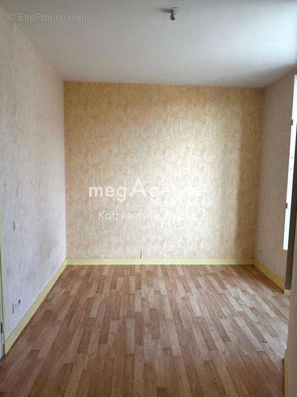 Appartement à FOUGERES